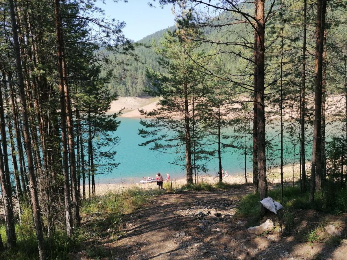 Tilia Cottage Banjska Stena 米特洛瓦克 外观 照片
